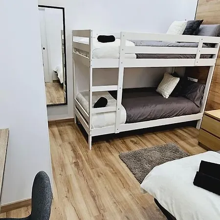 Premium Muy Cerca Ciudad Barcelona *